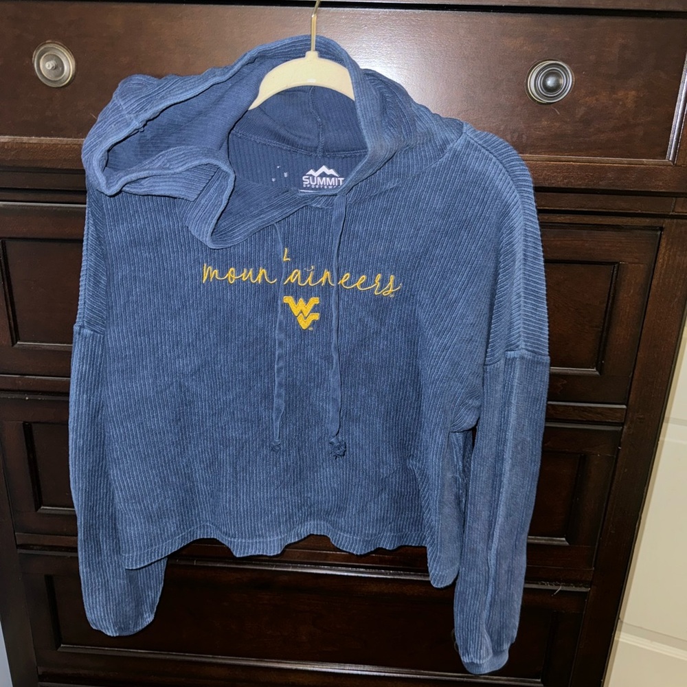 Cropped Blue Women's Sweater